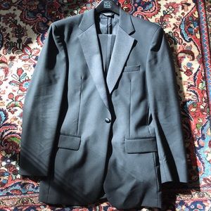 Jos A Bank Tuxedo Jacket 40 Long Black